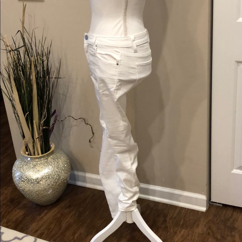 Design Lab Jeggings - Picture 3 of 6